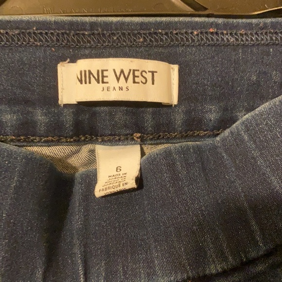 Jeans - Picture 2 of 2